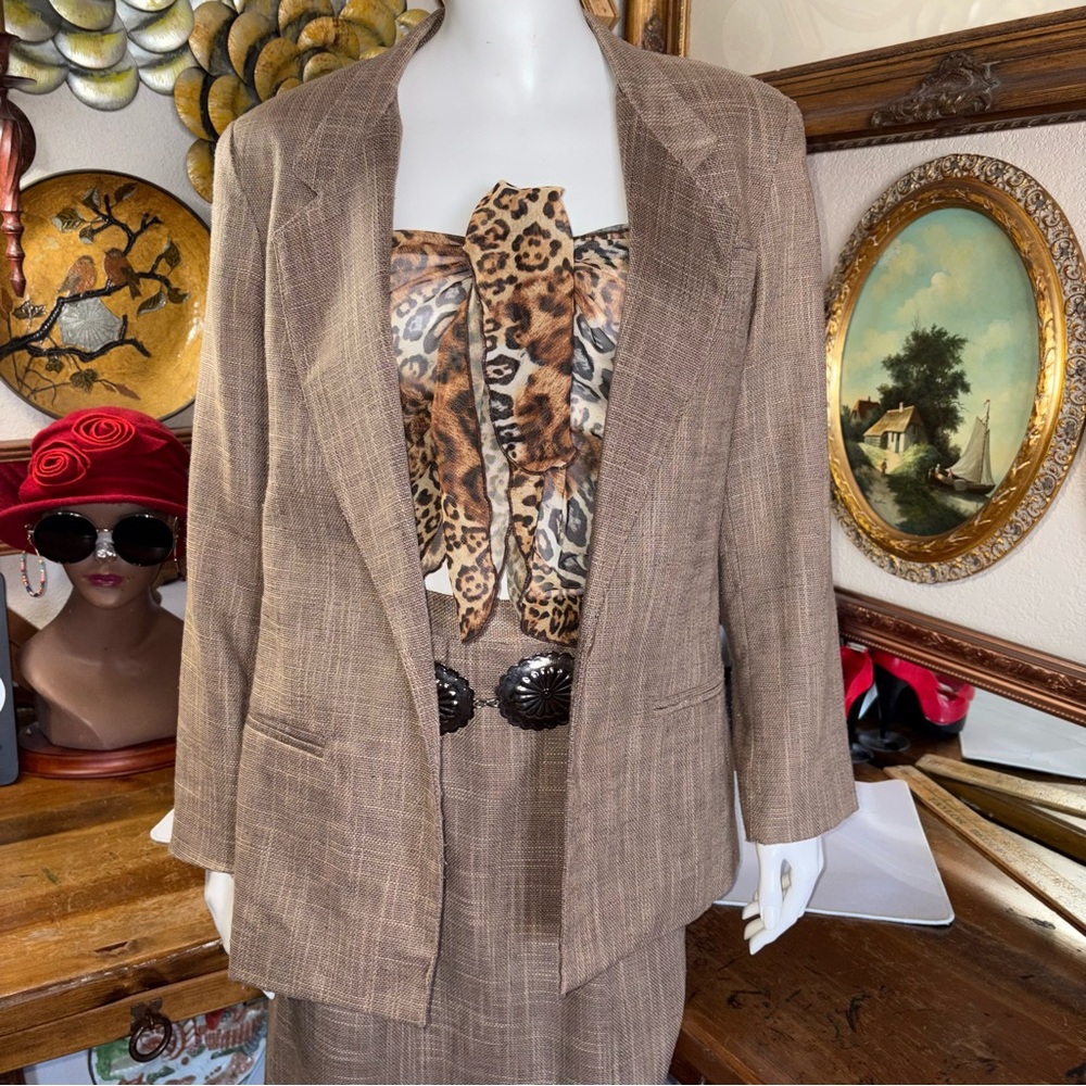 RLM VINTAGE SZ 10 Brown Two-Piece Skirt Suit MADE IN USA